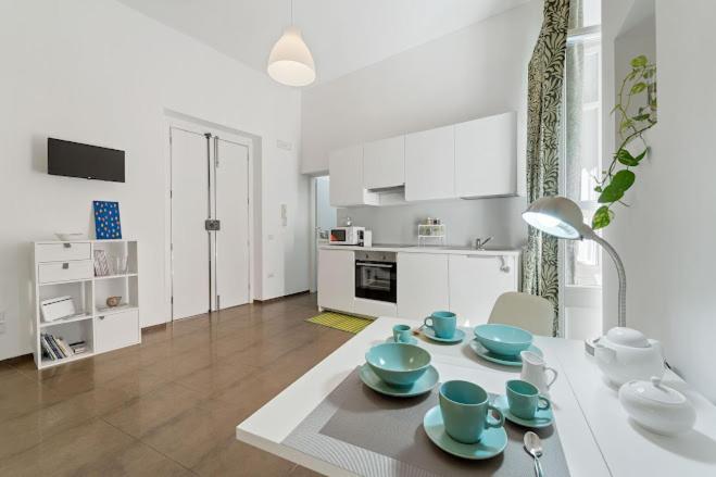 Hometolove Marina Cagliari Kültér fotó